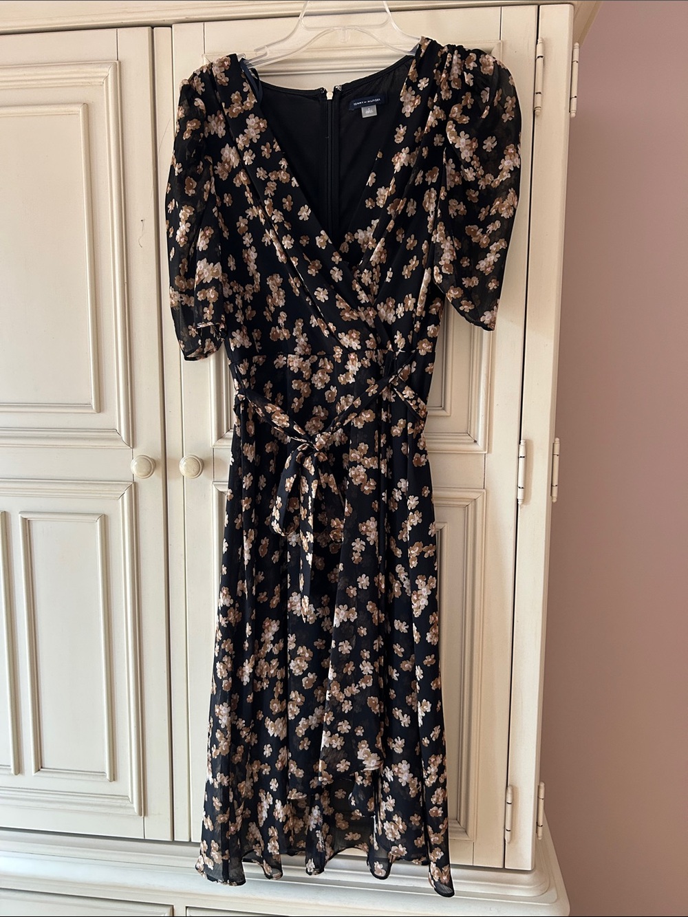 Tommy Hilfiger Black Midi Dress with Beige Floral Print